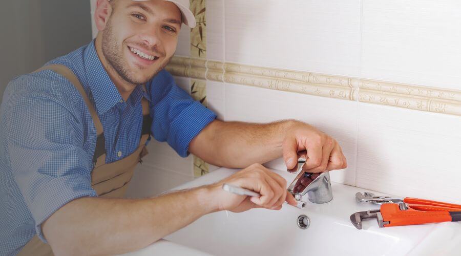 Kitchen Faucet Repair Service in Hartford City, IN